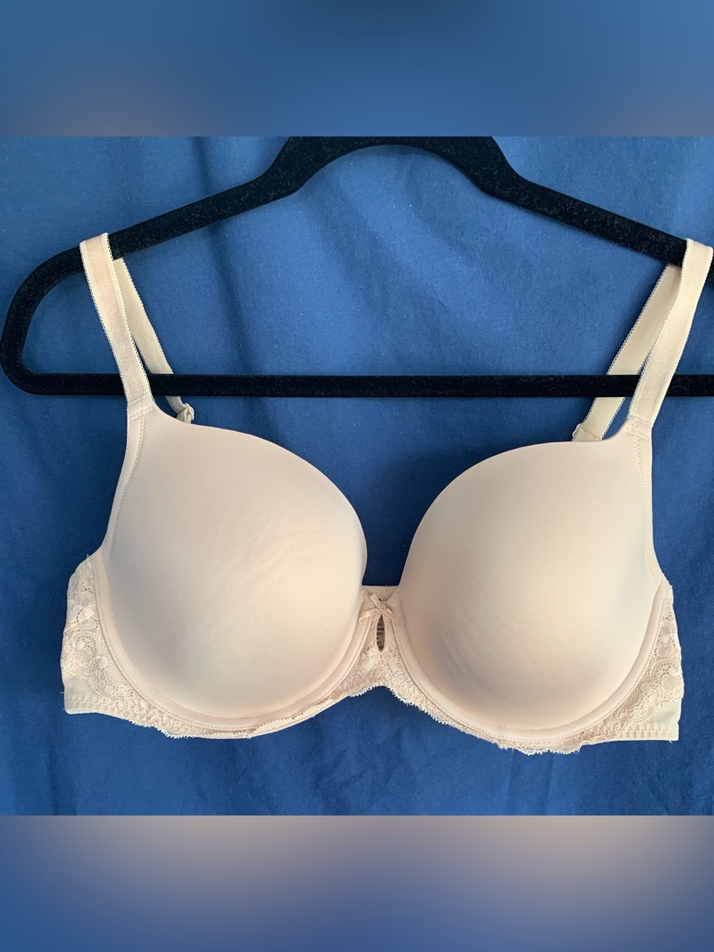 torrid Size 42B Nude Bra with Lace Trim